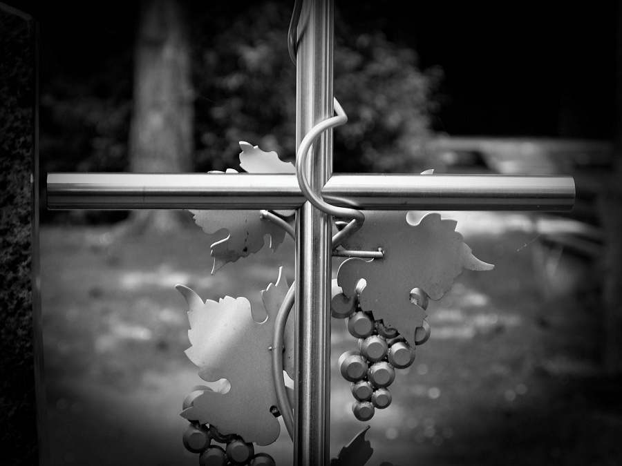 Mike vom Mars Blog bilder black white denkmal friedhof friedhofskunst grabstein gravestone graveyard graveyard art headstones memorials natur olympus photograpy photos poetic schwarz weiss tombstones Mike vom Mars Blog bilder black white denkmal friedhof friedhofskunst grabstein gravestone graveyard graveyard art headstones memorials natur olympus photograpy photos poetic schwarz weiss tombstones