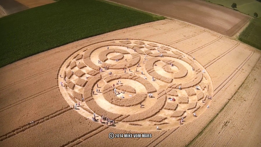 kornkreis kornkreise crop circle crop circles raisting ammersee bavaria bayern alien aliens ausserirdisch ausserirdische keltenschanze mondlandung phantom dji fpv fatshark attitude predator mobius hd action cam